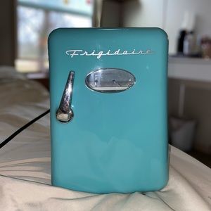 Mini Skin Care Fridge!!